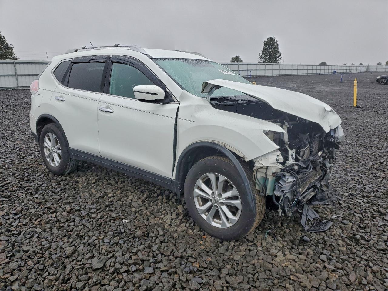 2016 NISSAN ROGUE S photo 4