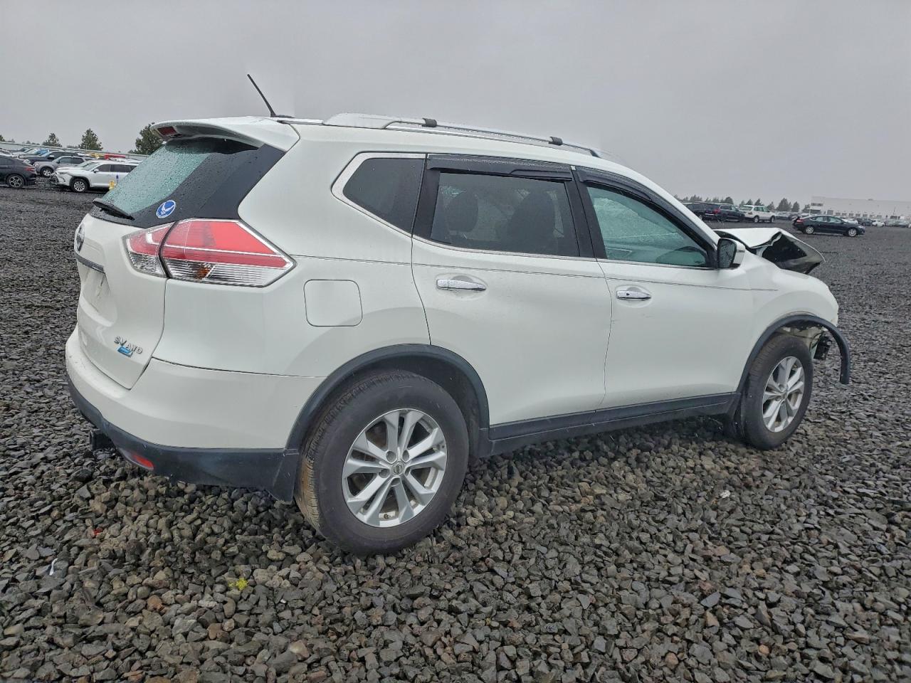 2016 NISSAN ROGUE S photo 3