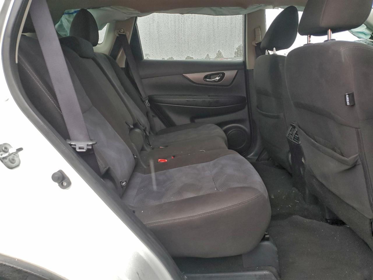 2016 NISSAN ROGUE S photo 11