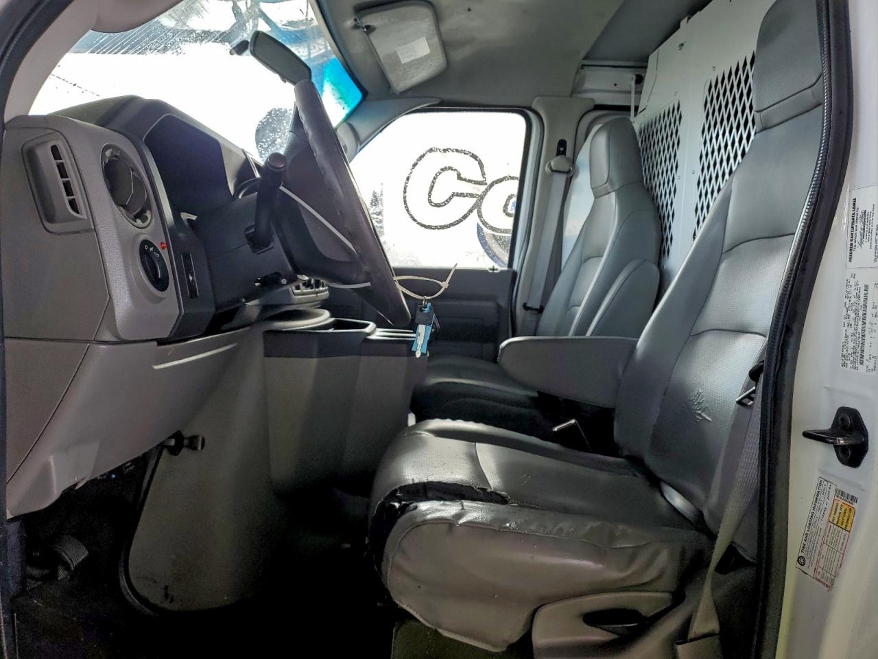 2011 FORD ECONOLINE E150 VAN photo 7