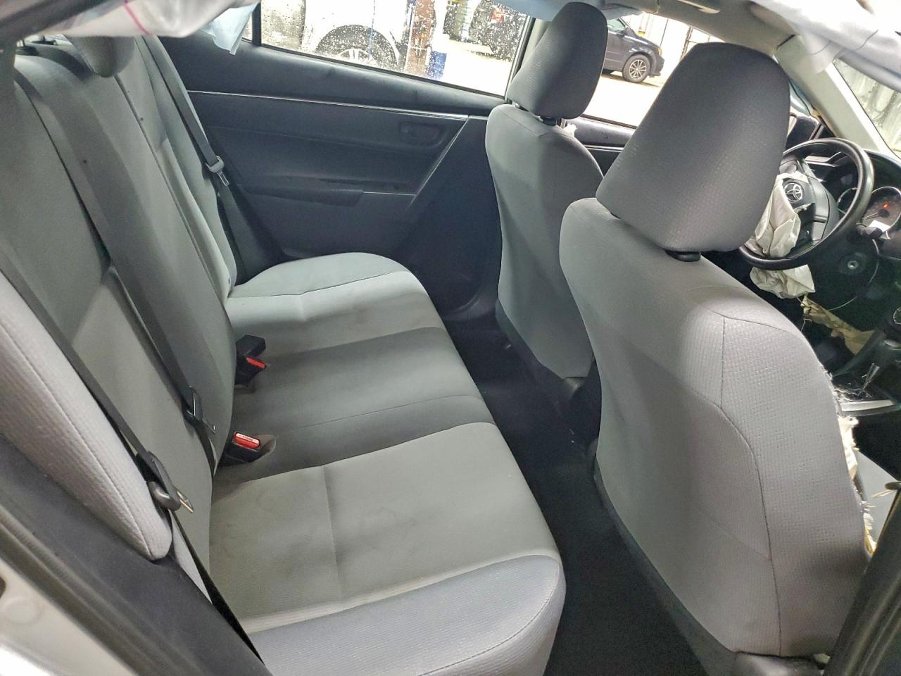 2014 TOYOTA COROLLA L photo 10
