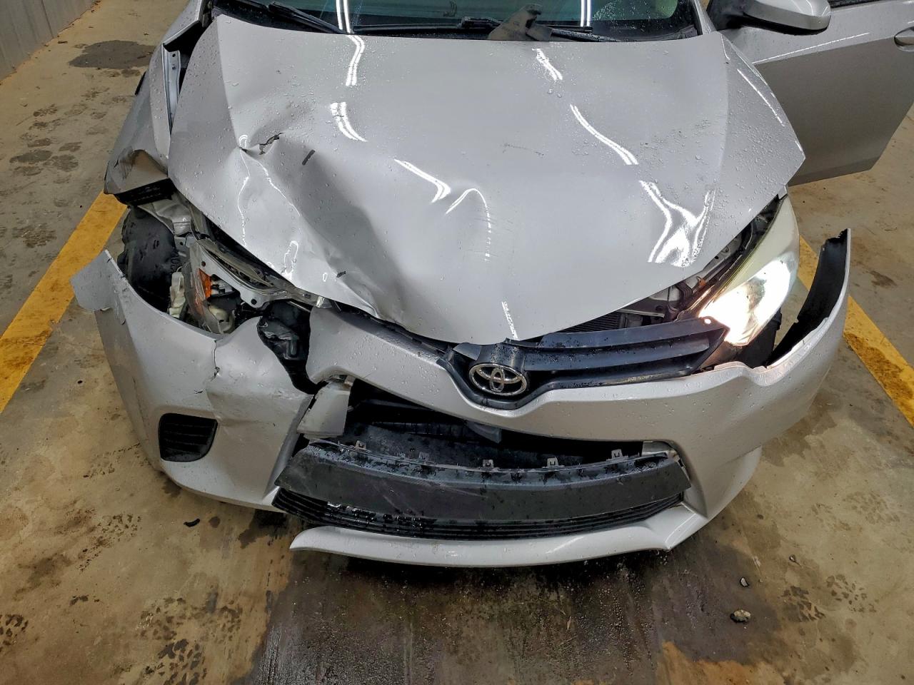 2014 TOYOTA COROLLA L photo 11