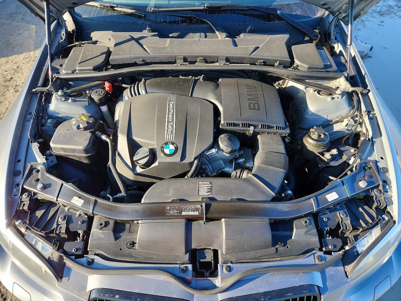 2012 BMW 335 XI photo 11