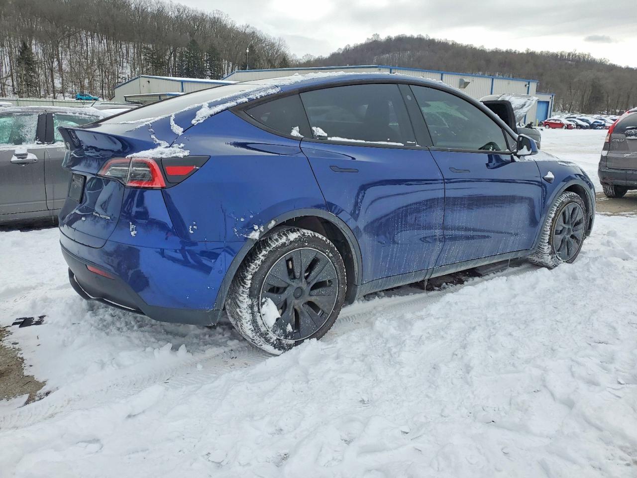 2021 TESLA MODEL Y photo 3