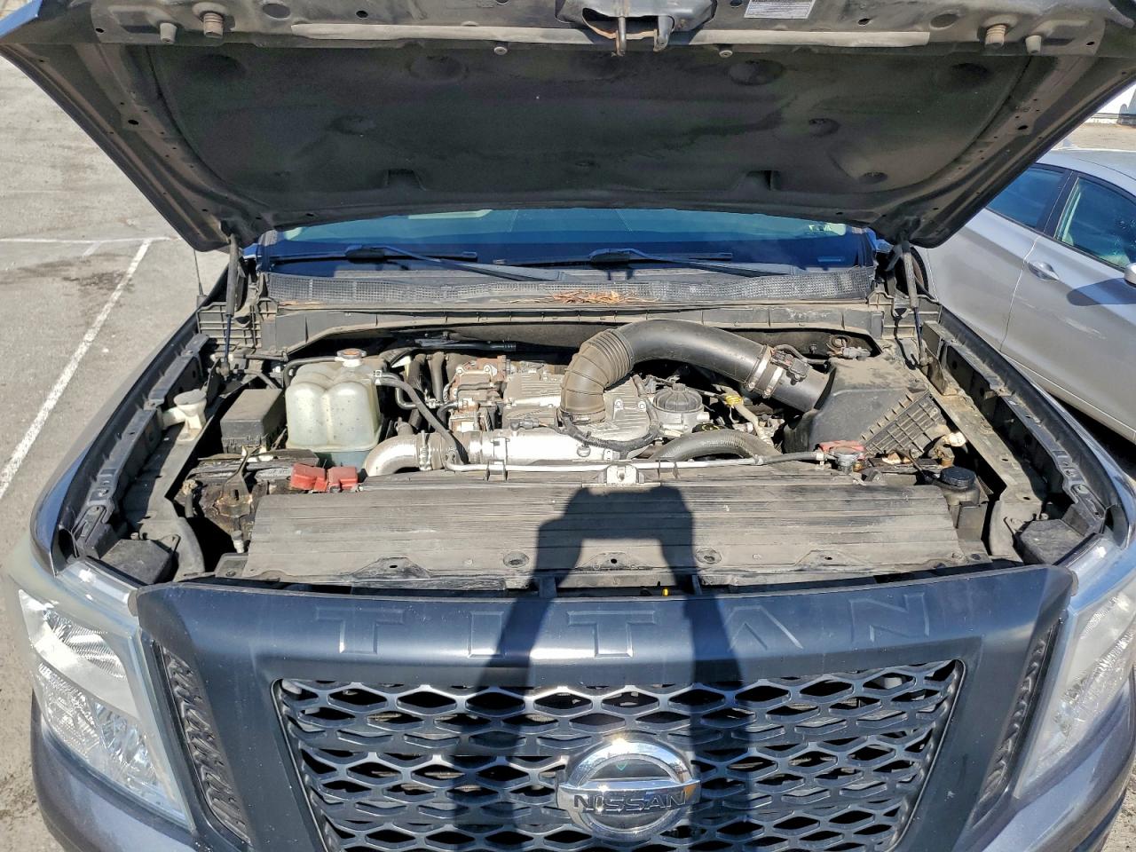 2018 NISSAN TITAN XD S photo 11