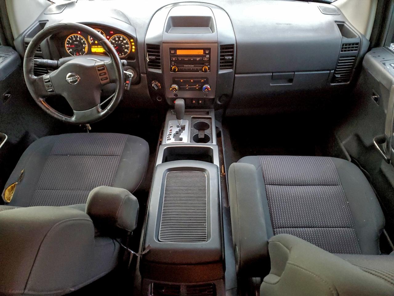 2010 NISSAN TITAN XE photo 8