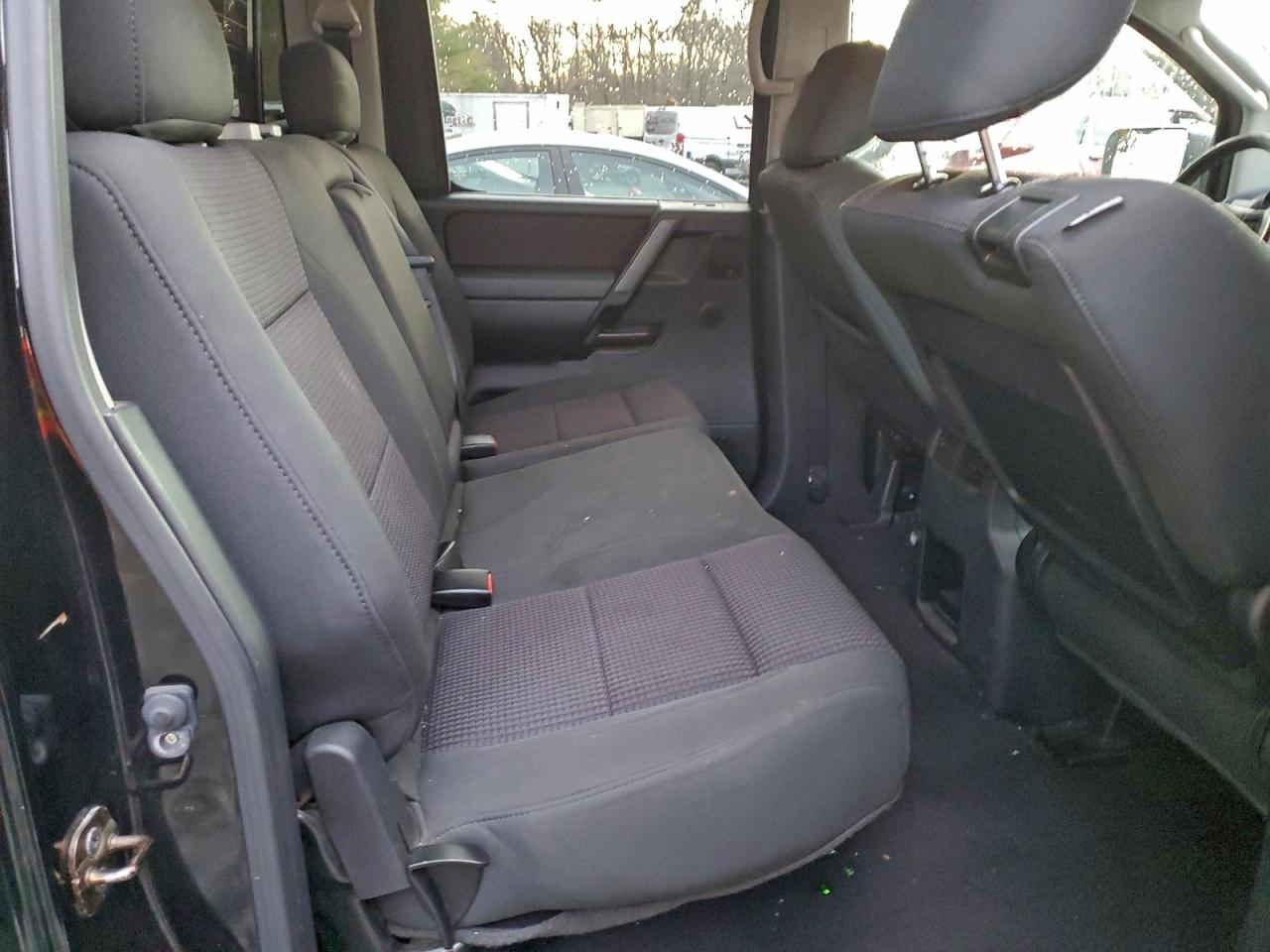 2010 NISSAN TITAN XE photo 10