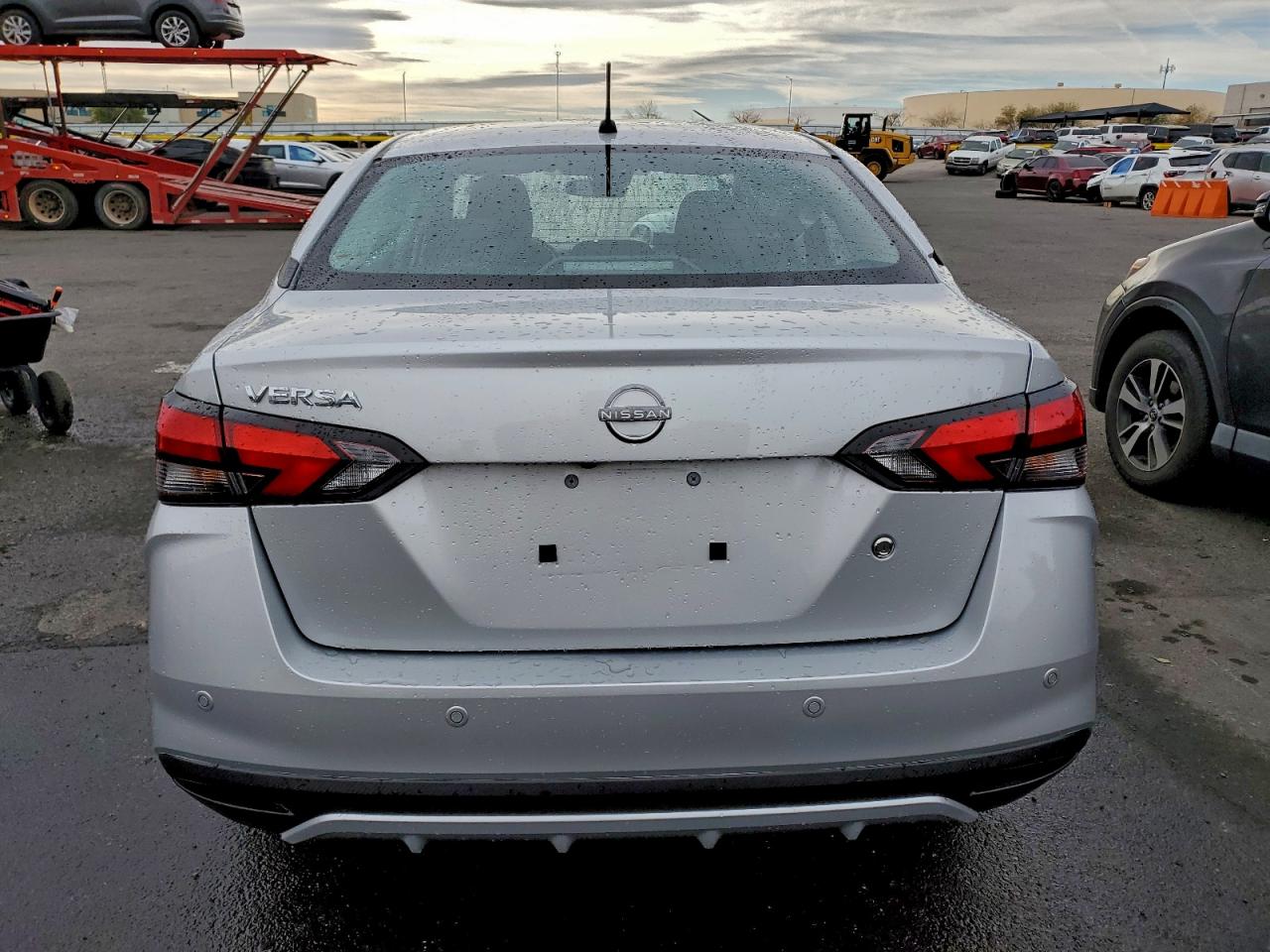 2025 NISSAN VERSA S photo 6
