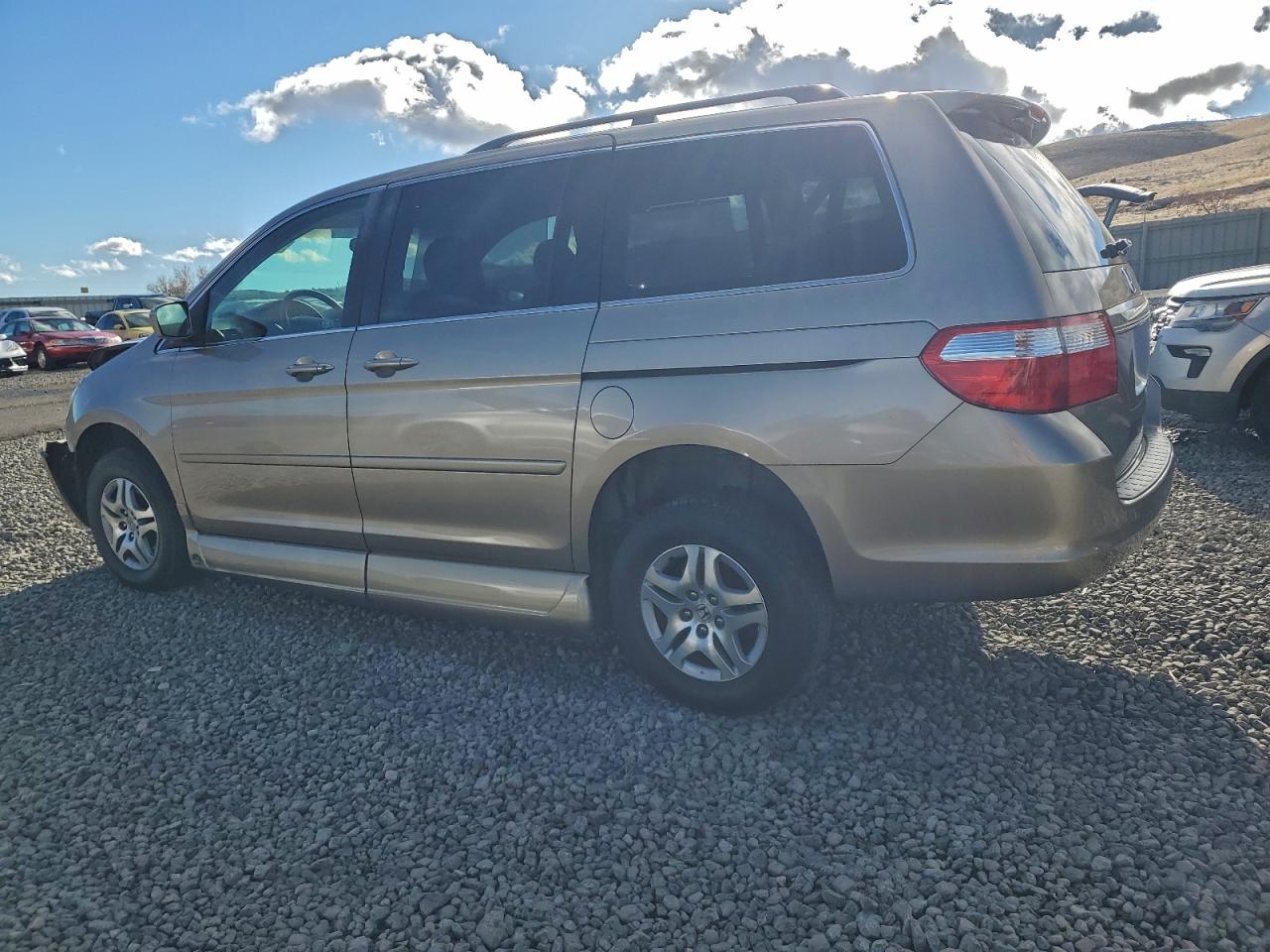 2007 HONDA ODYSSEY EX photo 2
