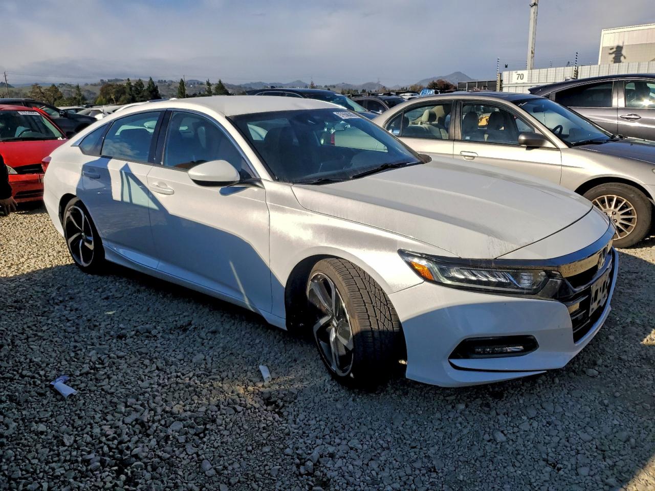 2018 HONDA ACCORD SPORT photo 4