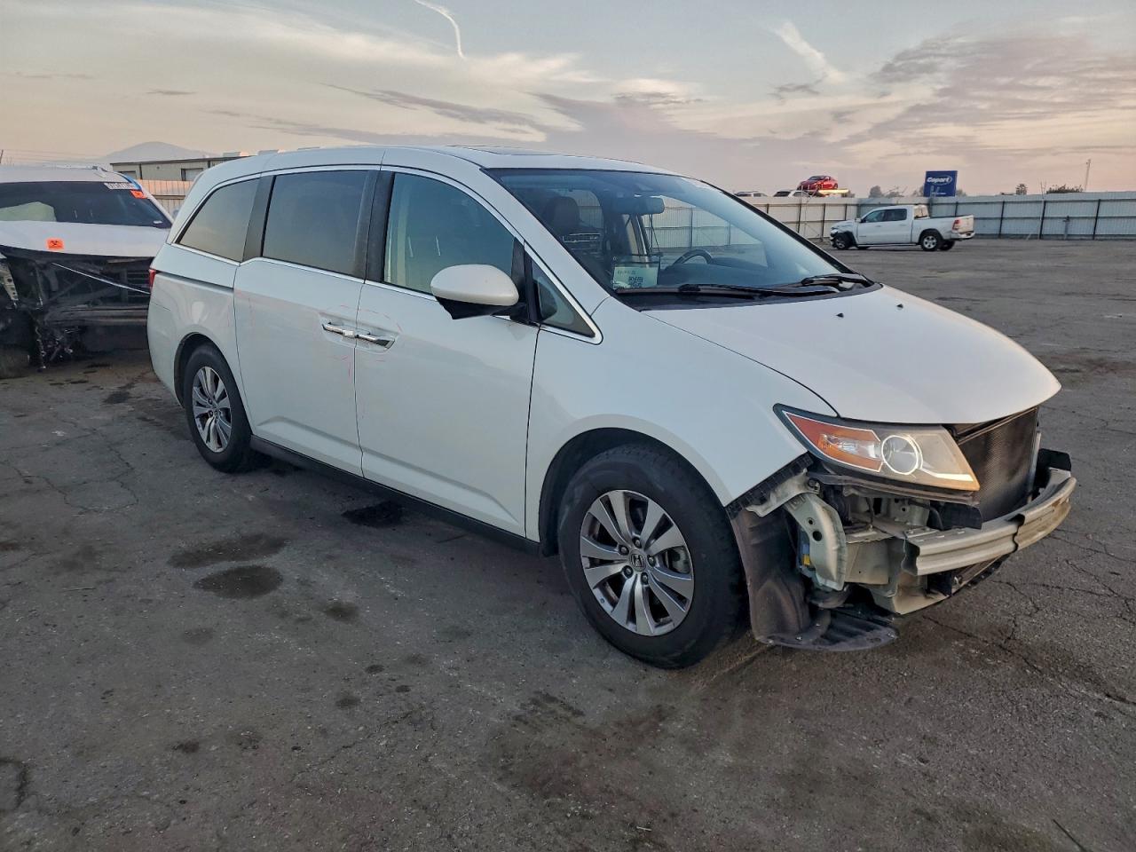 2014 HONDA ODYSSEY EXL photo 4