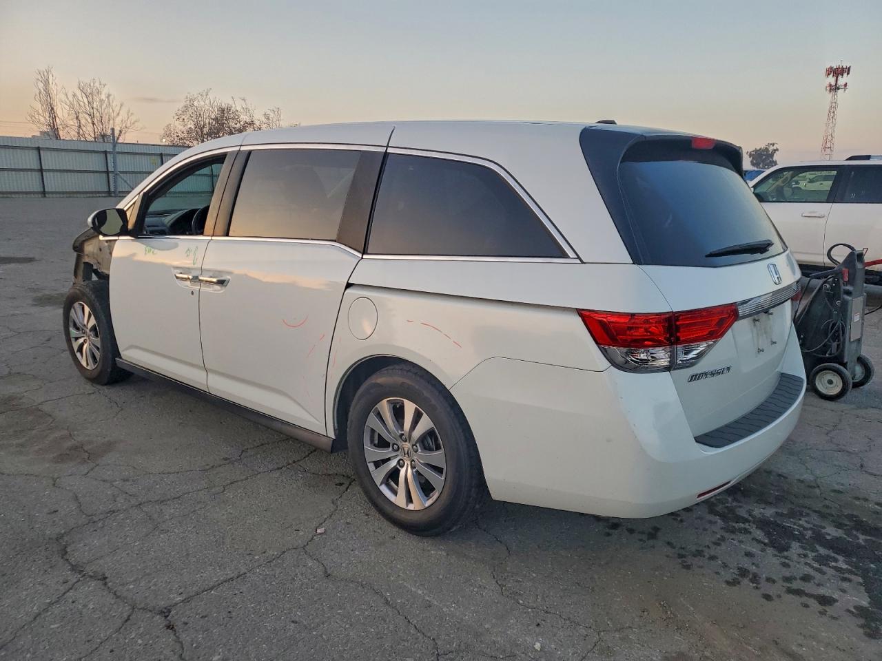 2014 HONDA ODYSSEY EXL photo 2