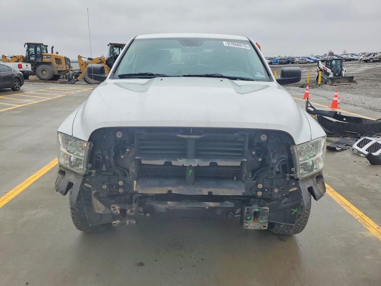 2015 RAM 1500 ST photo 5