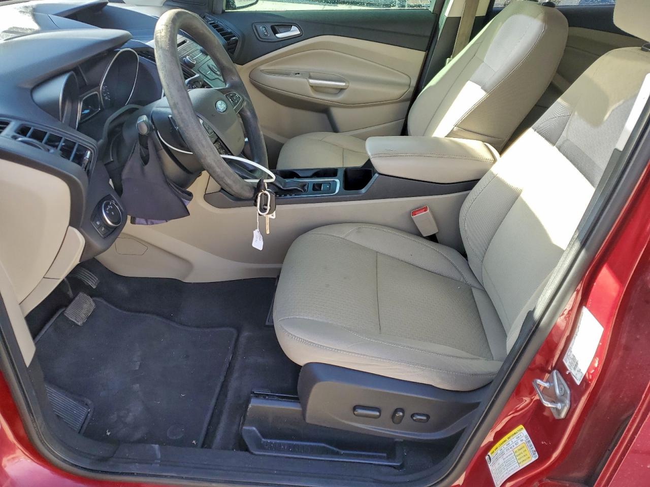 2017 FORD ESCAPE SE photo 13