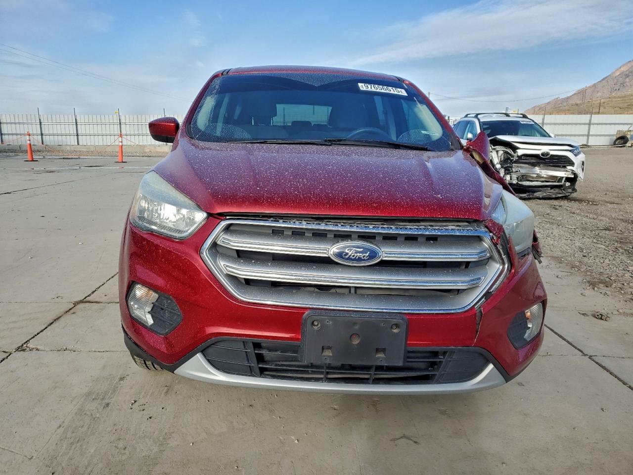 2017 FORD ESCAPE SE photo 9