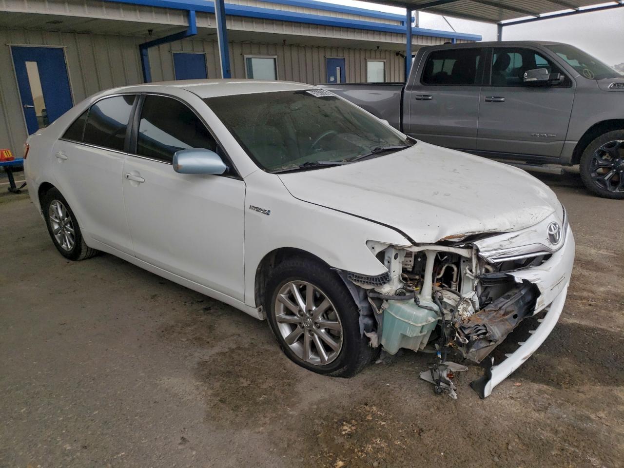 2010 TOYOTA CAMRY HYBRID photo 4