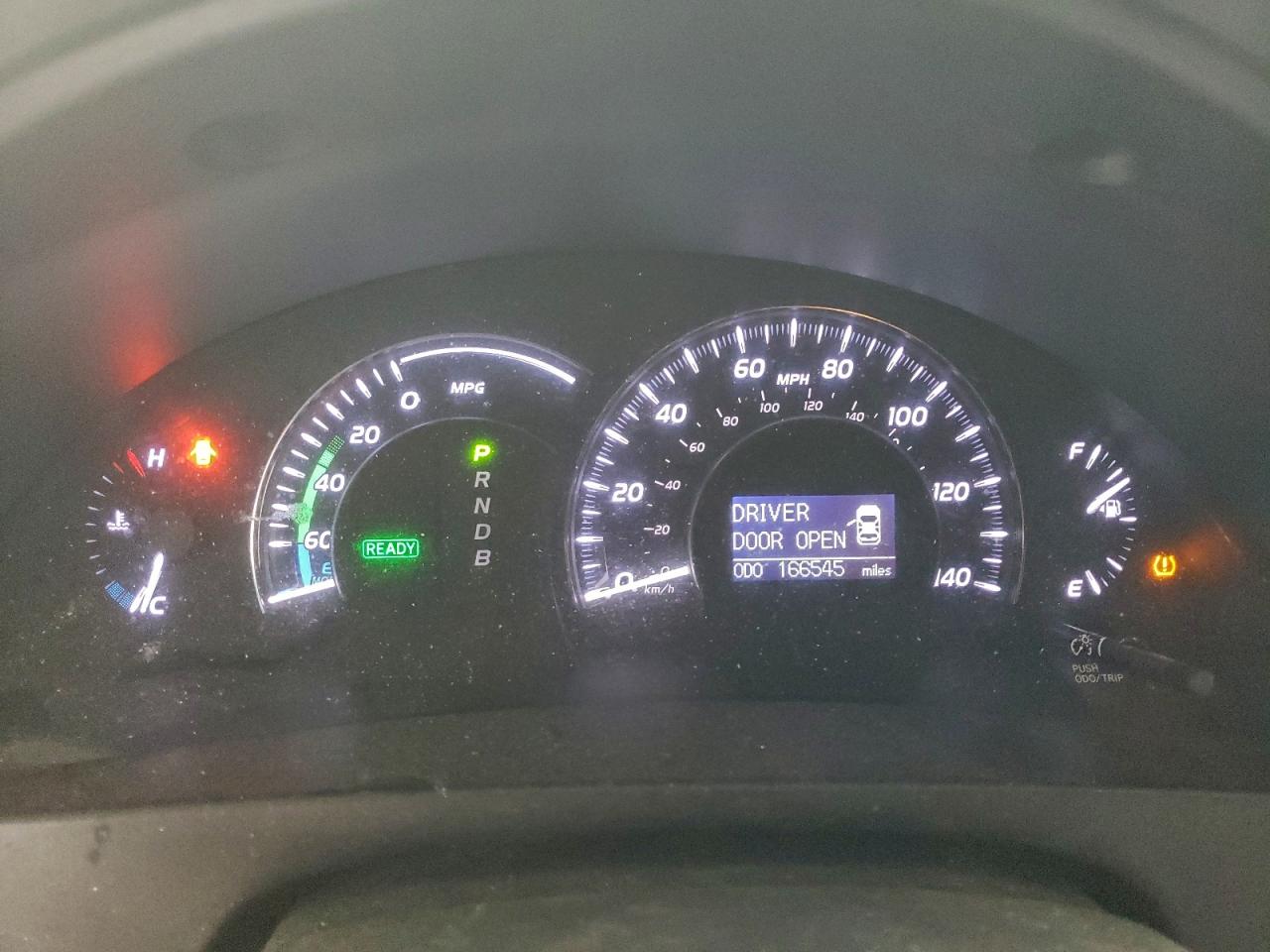 2010 TOYOTA CAMRY HYBRID photo 9