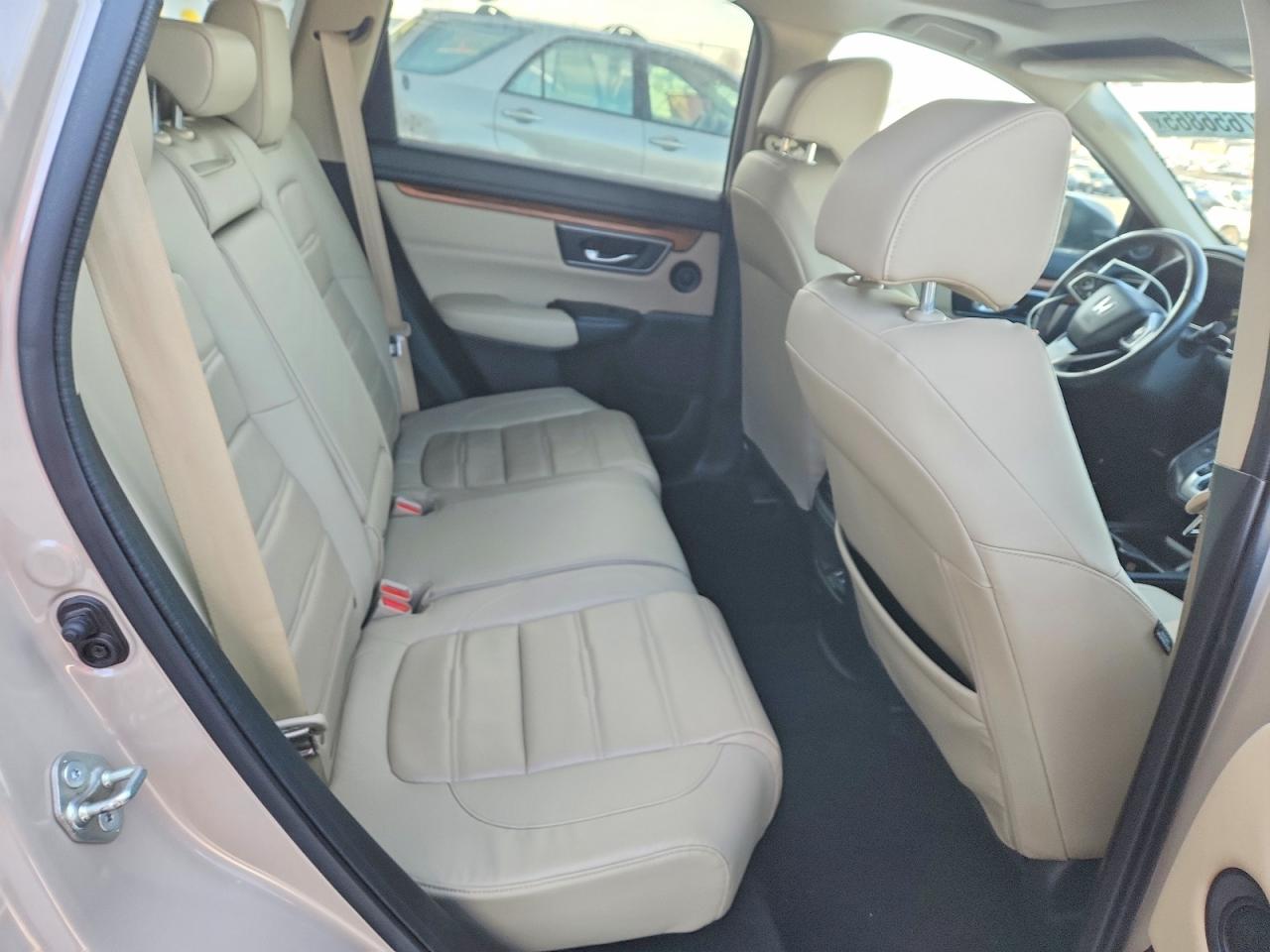 2017 HONDA CR-V EXL photo 10