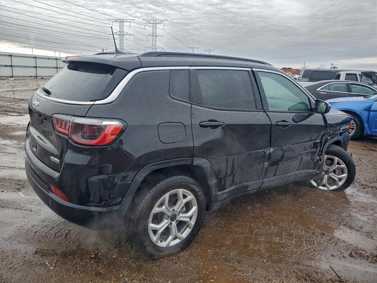 2025 JEEP COMPASS LATITUDE photo 3