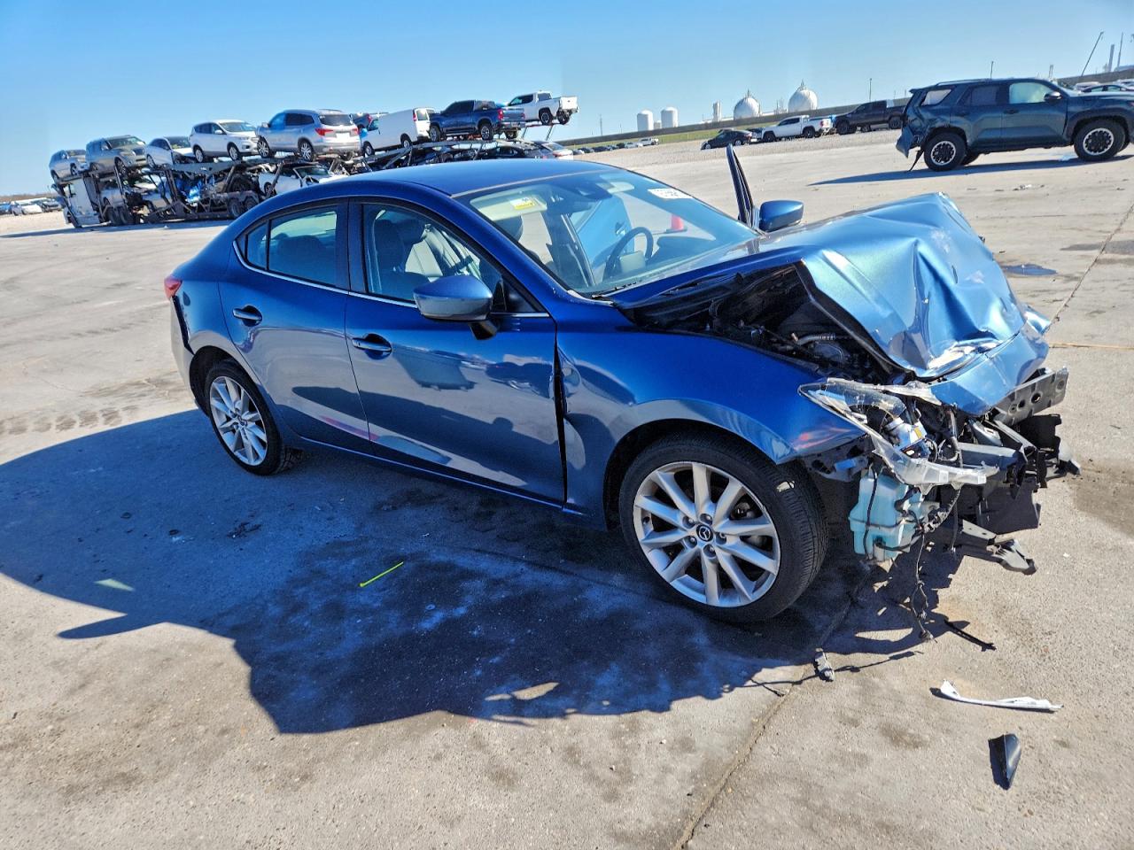 2017 MAZDA 3 TOURING photo 4