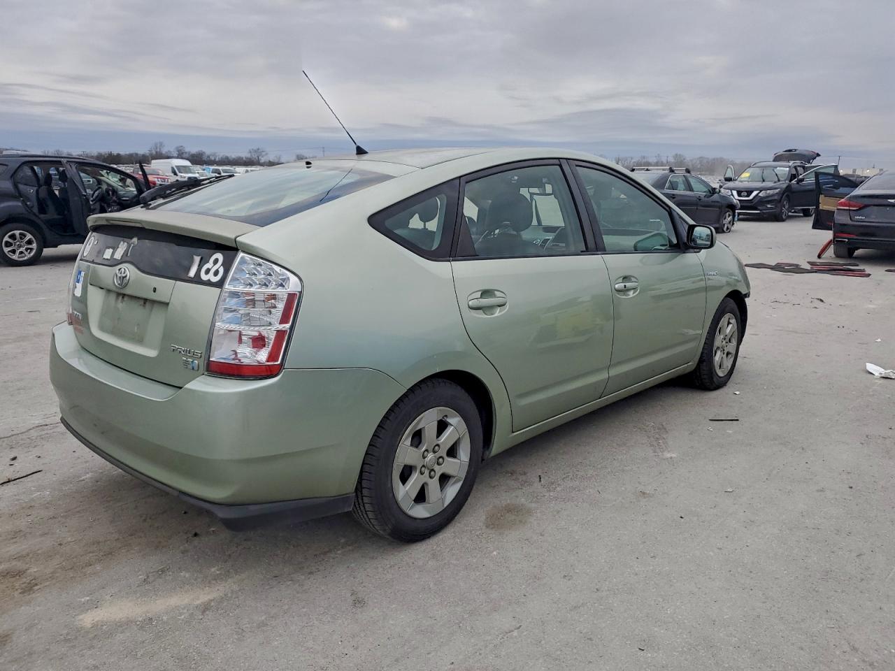 2007 TOYOTA PRIUS photo 3