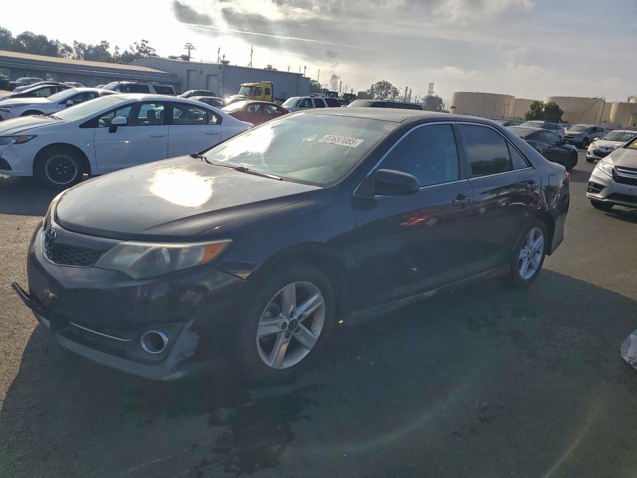 2013 TOYOTA CAMRY