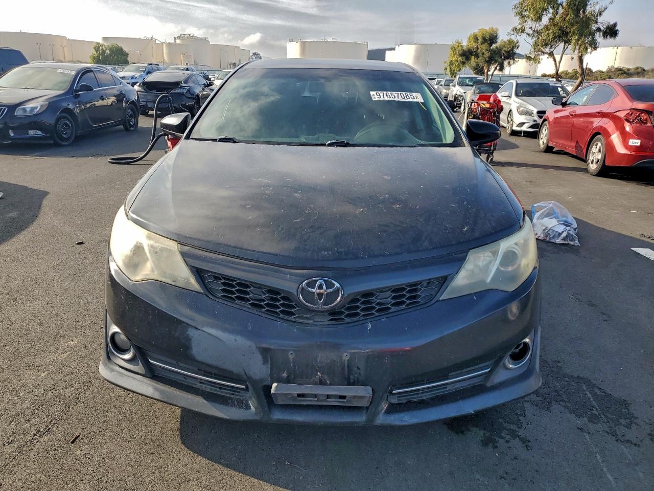 2013 TOYOTA CAMRY L photo 5