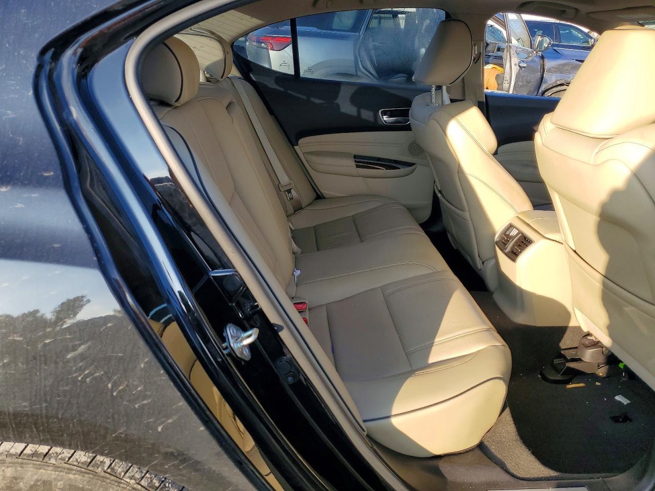 2018 ACURA TLX TECH photo 10