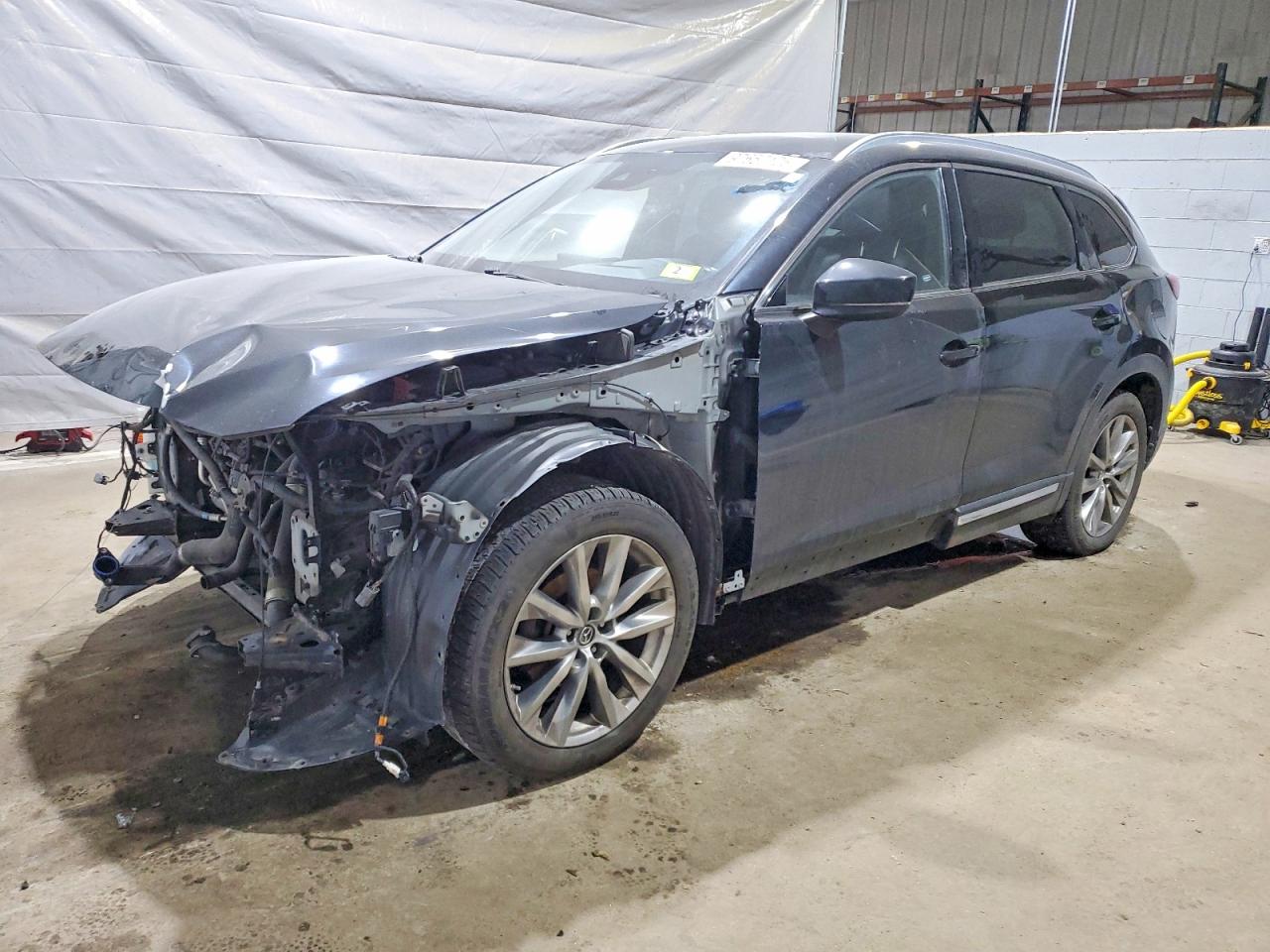 2018 MAZDA CX-9