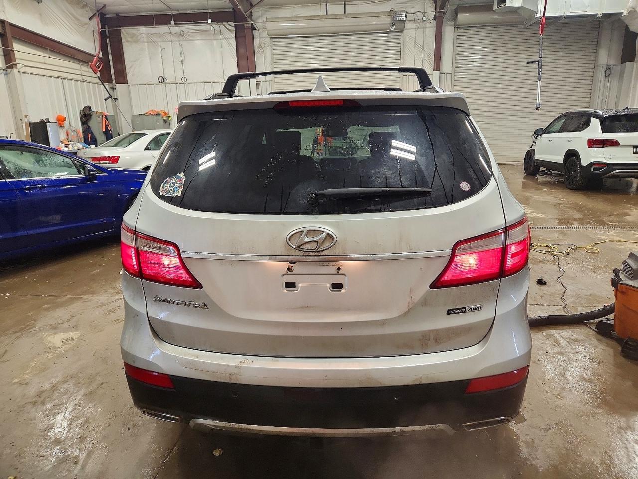 2016 HYUNDAI SANTA FE SE photo 6