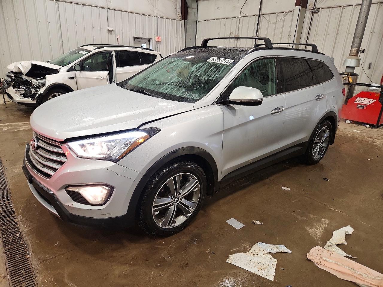 2016 HYUNDAI SANTA FE
