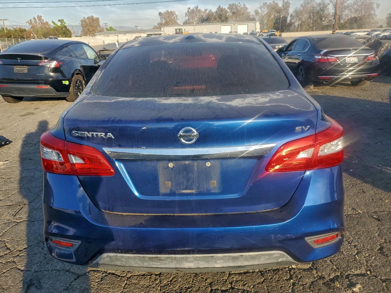 2016 NISSAN SENTRA S photo 6