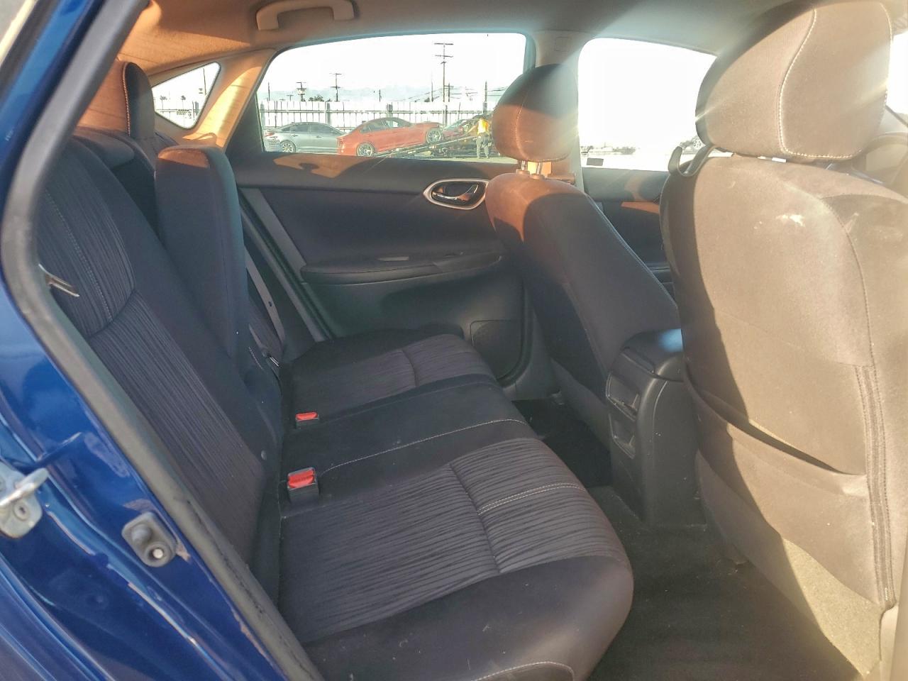 2016 NISSAN SENTRA S photo 10