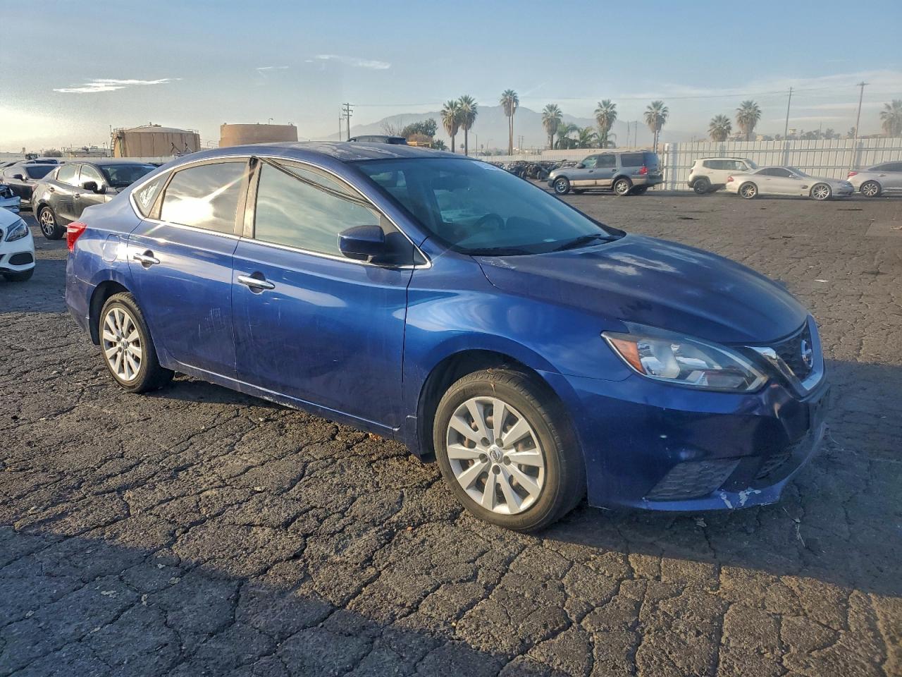 2016 NISSAN SENTRA S photo 4