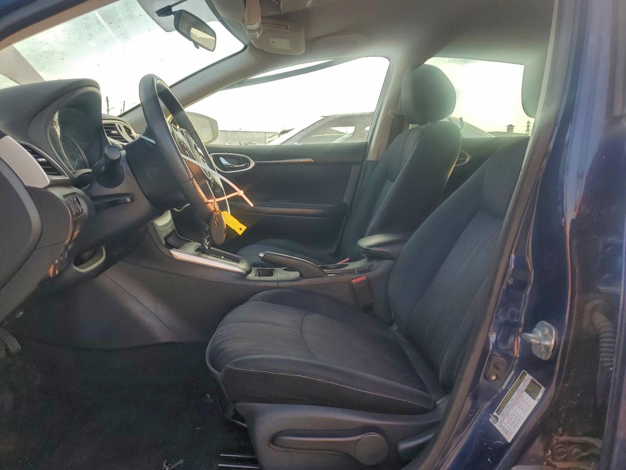 2016 NISSAN SENTRA S photo 7