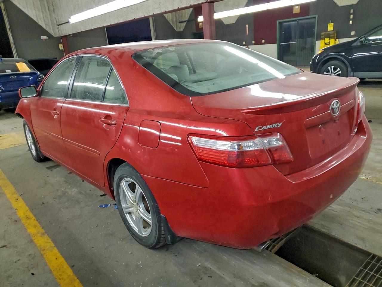 2007 TOYOTA CAMRY LE photo 2