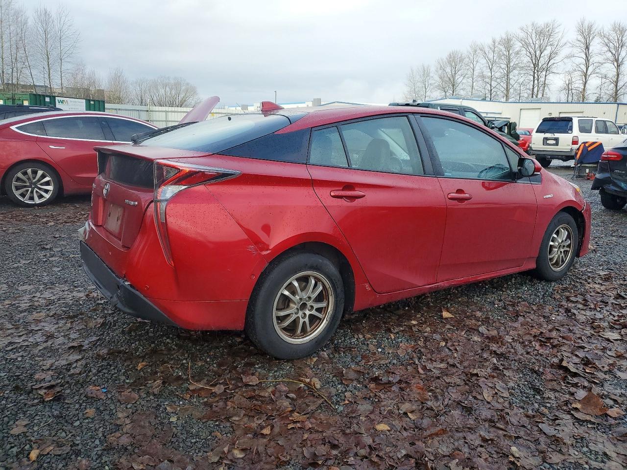 2018 TOYOTA PRIUS photo 3