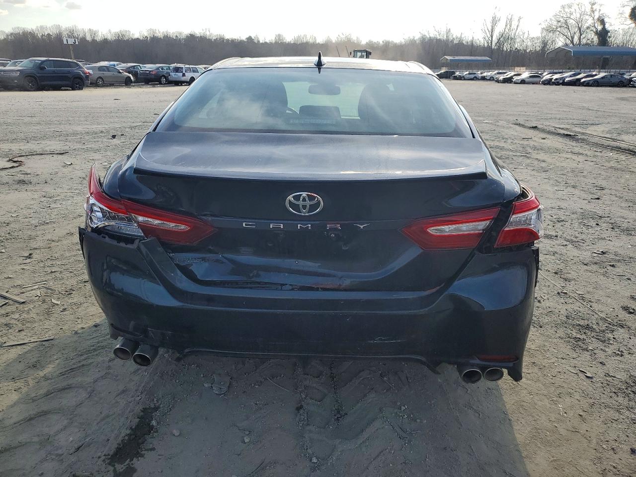 2020 TOYOTA CAMRY XSE photo 6