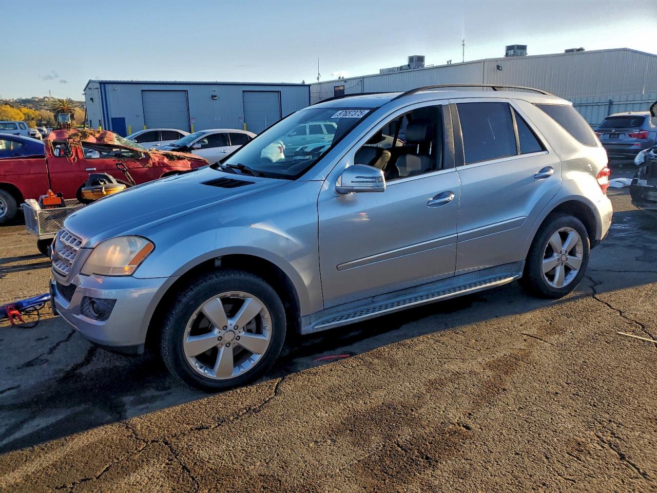 2011 MERCEDES-BENZ ML