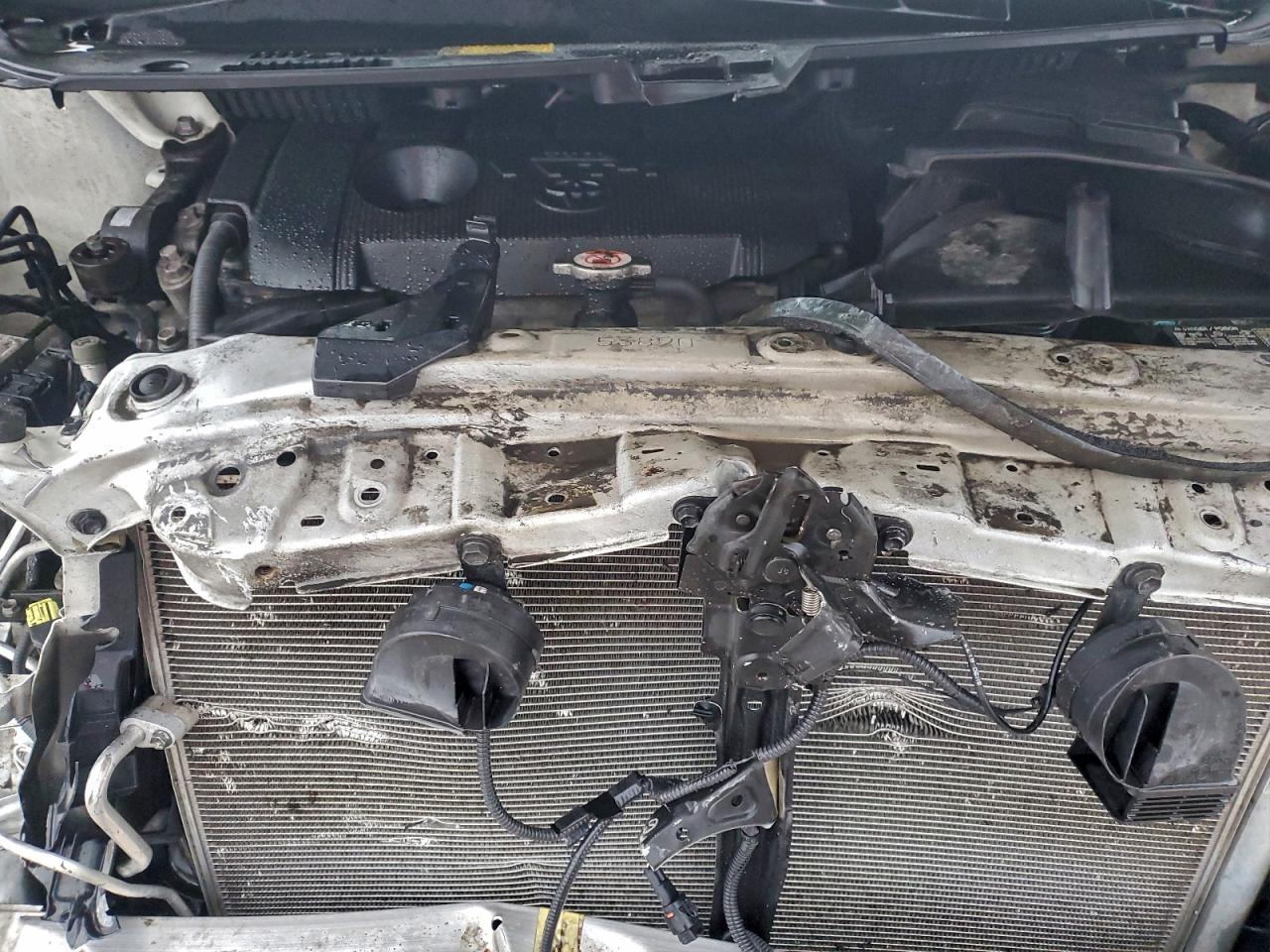 2019 TOYOTA HIGHLANDER LE photo 12