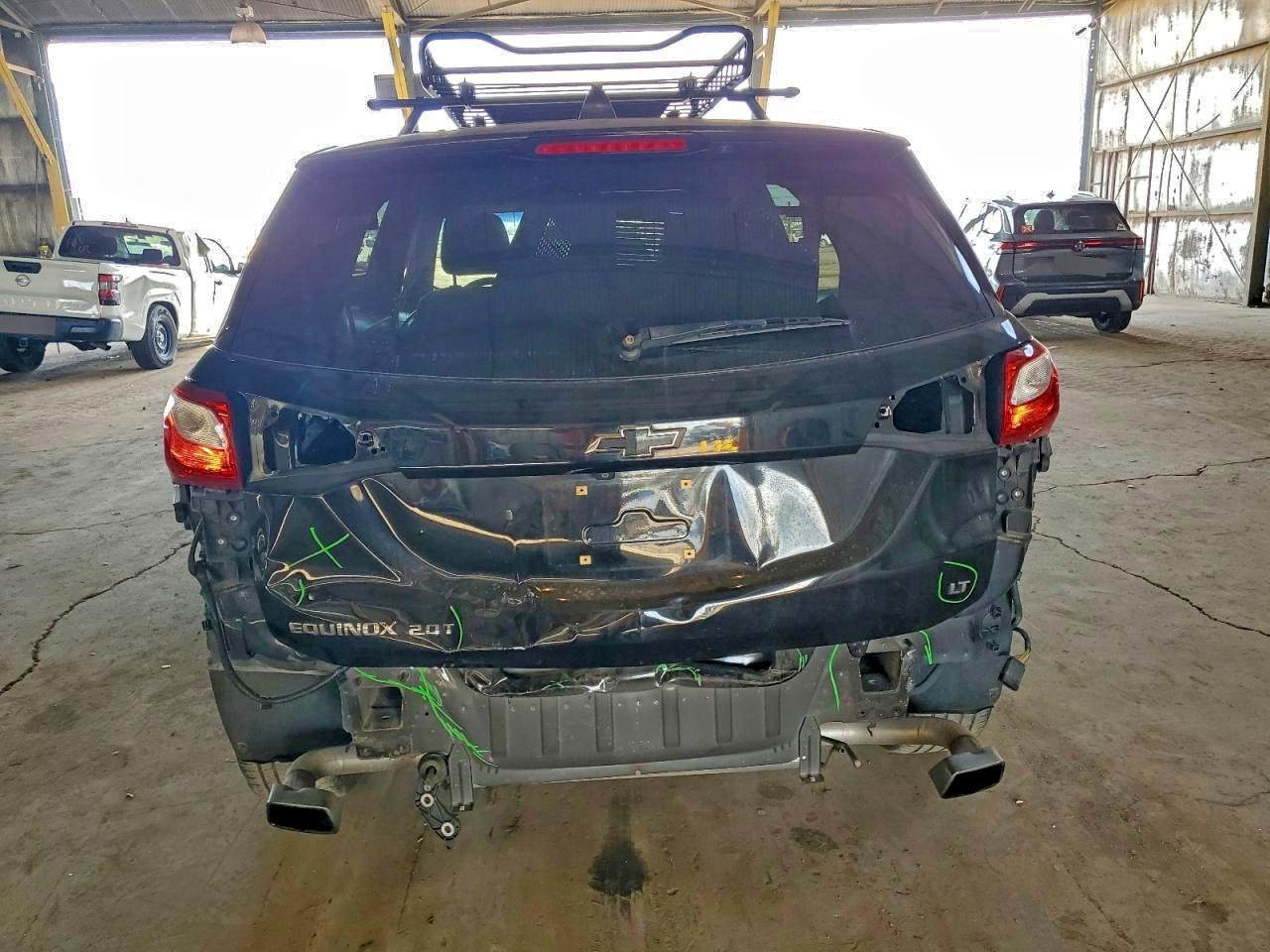2018 CHEVROLET EQUINOX LT photo 11