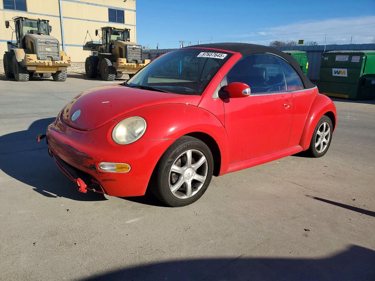 2004 VOLKSWAGEN NEW BEETLE