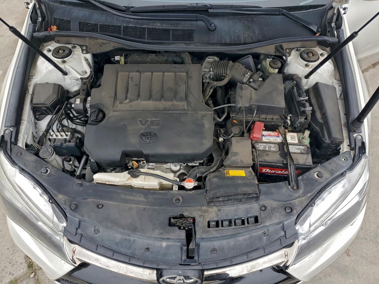2016 TOYOTA CAMRY XSE photo 11