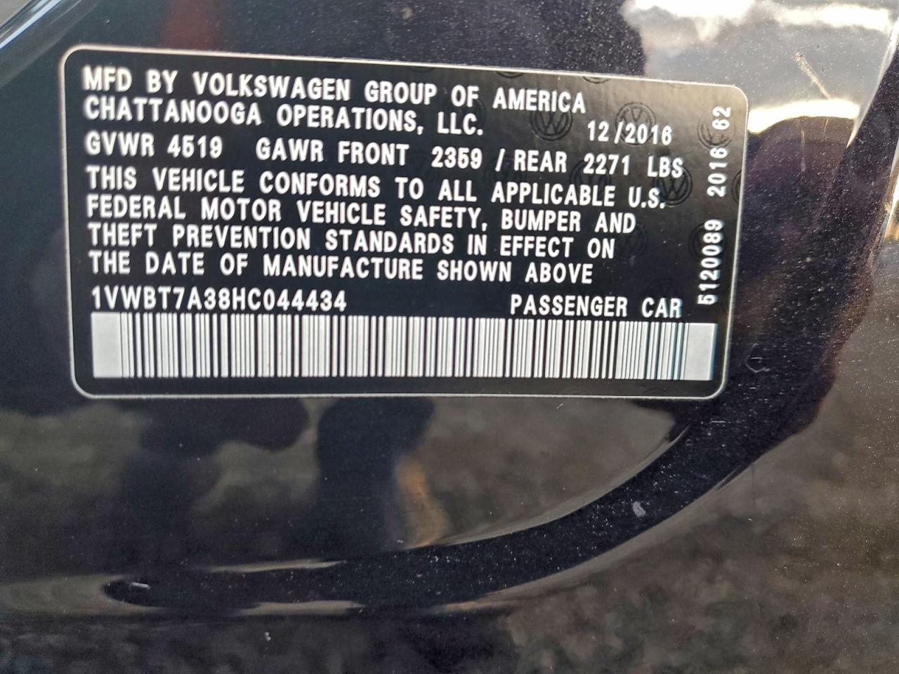 2017 VOLKSWAGEN PASSAT SE photo 12