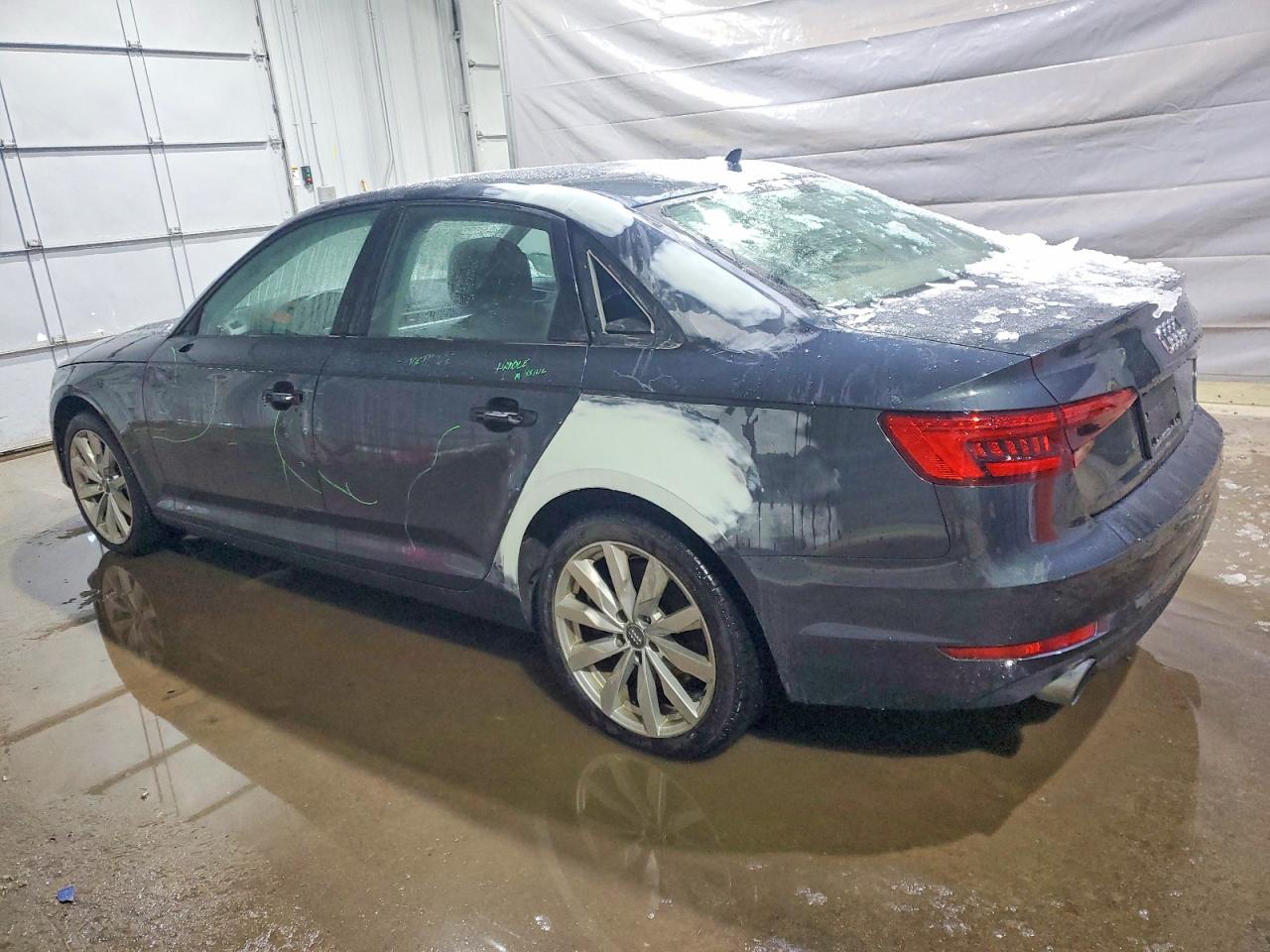 2017 AUDI A4 PREMIUM photo 2