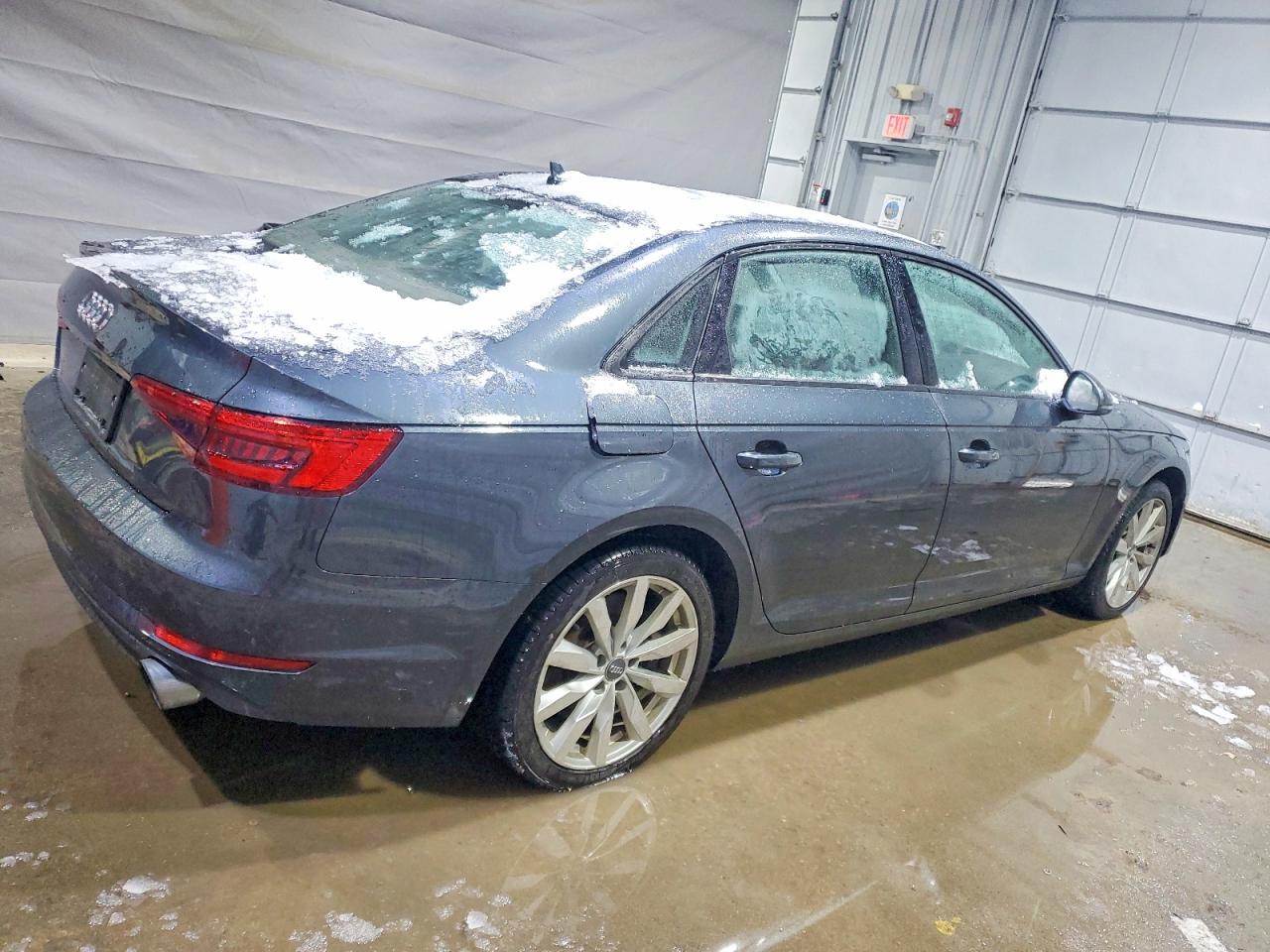 2017 AUDI A4 PREMIUM photo 3