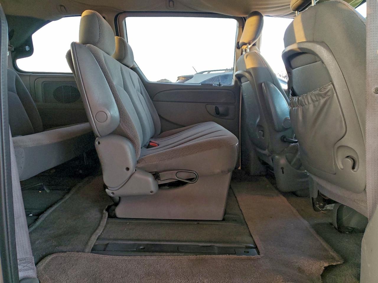 2006 CHRYSLER TOWN & COUNTRY photo 11
