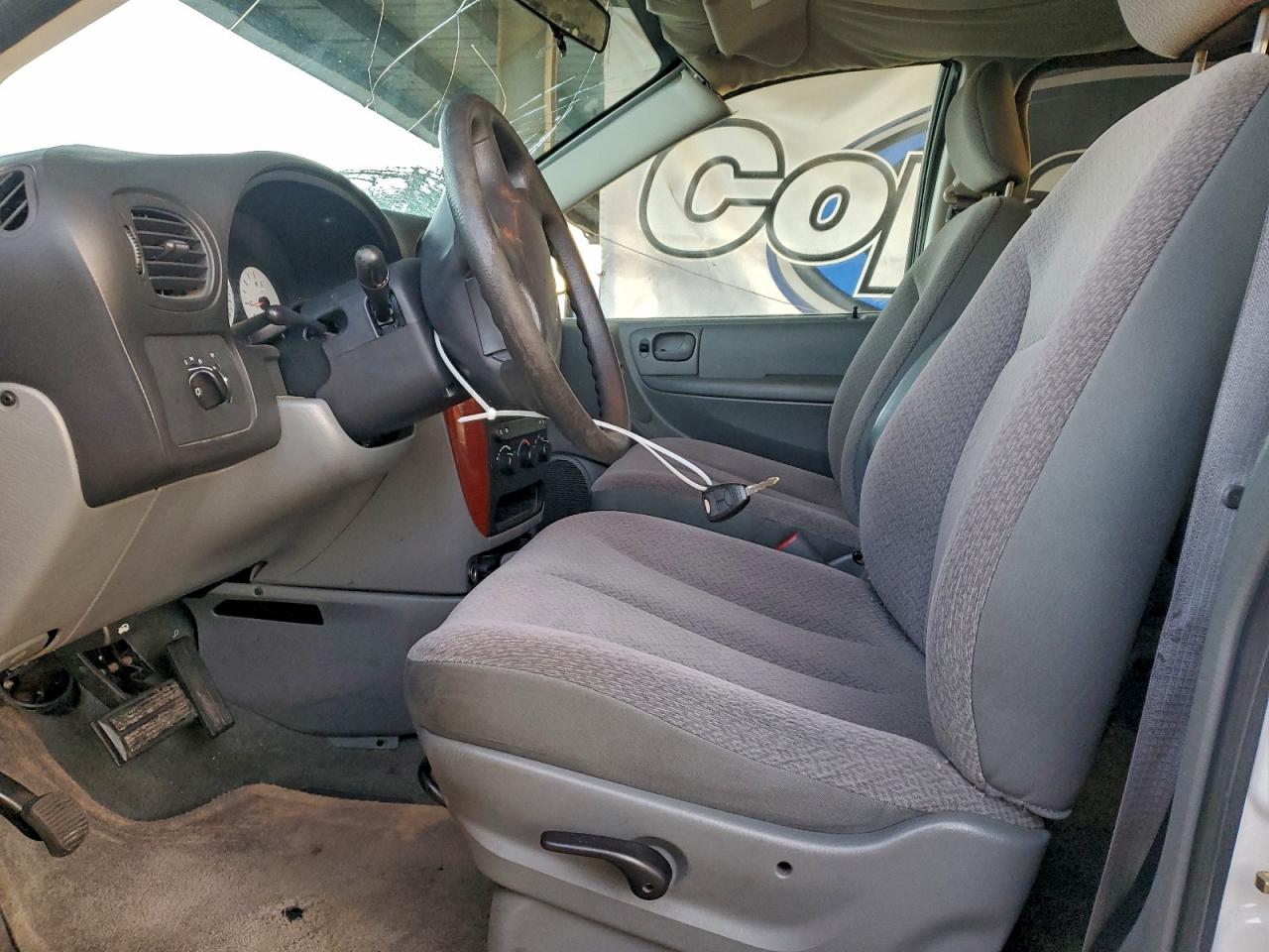 2006 CHRYSLER TOWN & COUNTRY photo 7