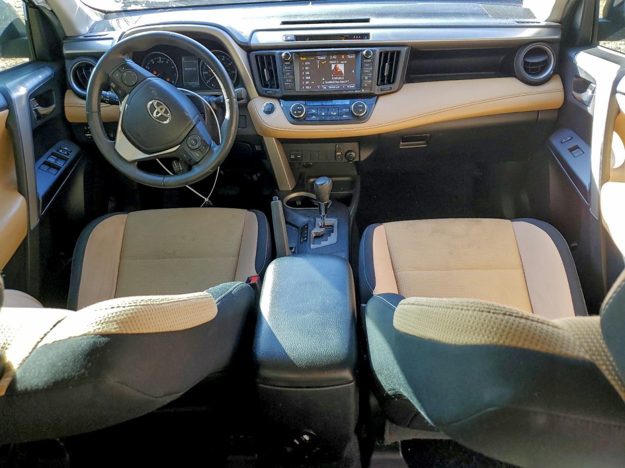 2018 TOYOTA RAV4 ADVENTURE photo 8