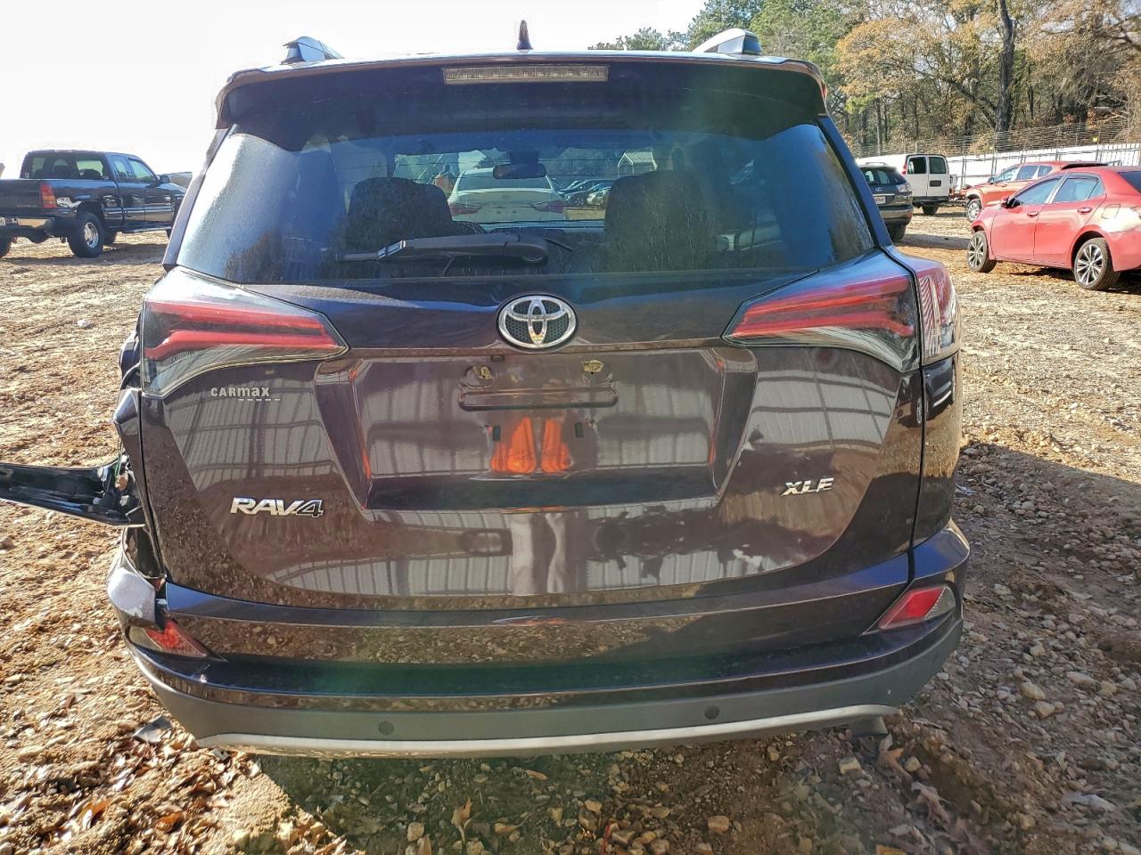 2018 TOYOTA RAV4 ADVENTURE photo 6